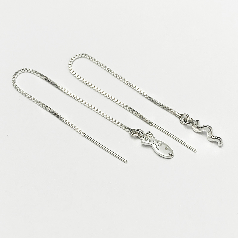 Ginny-Reynders-Jewellery-Fish-Worm-Thread-Earrings.jpg