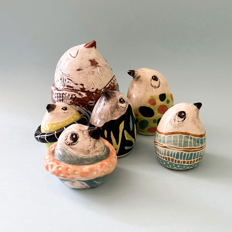 Isabel-Lopes-Whimsical-Ceramic-Bird-Sculptures.jpg
